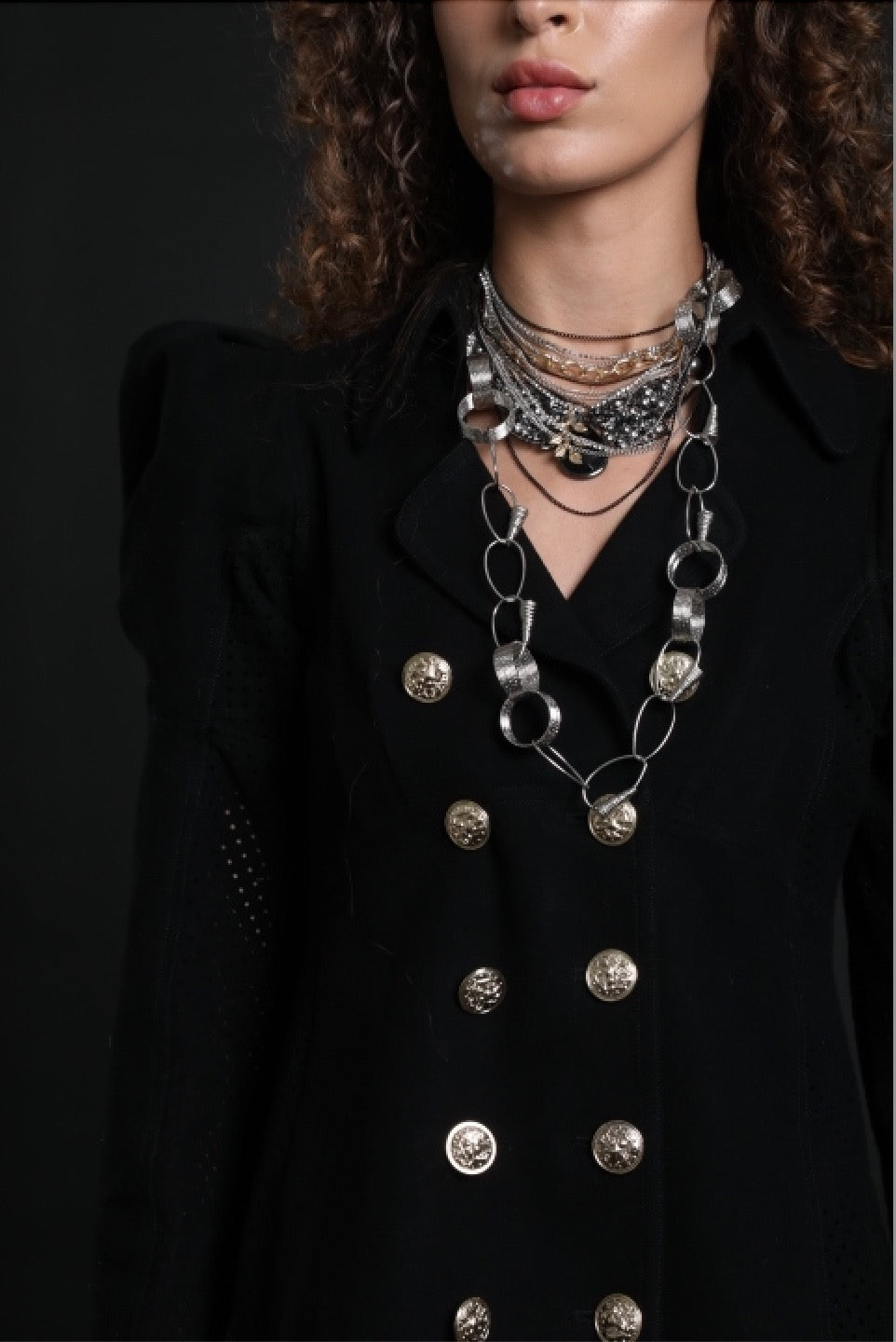 Chaquetón con mangas abullonadas de In Earnest By Byron Lars