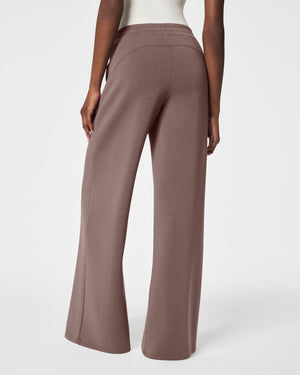 SPANX® AirEssentials Tapered Pant