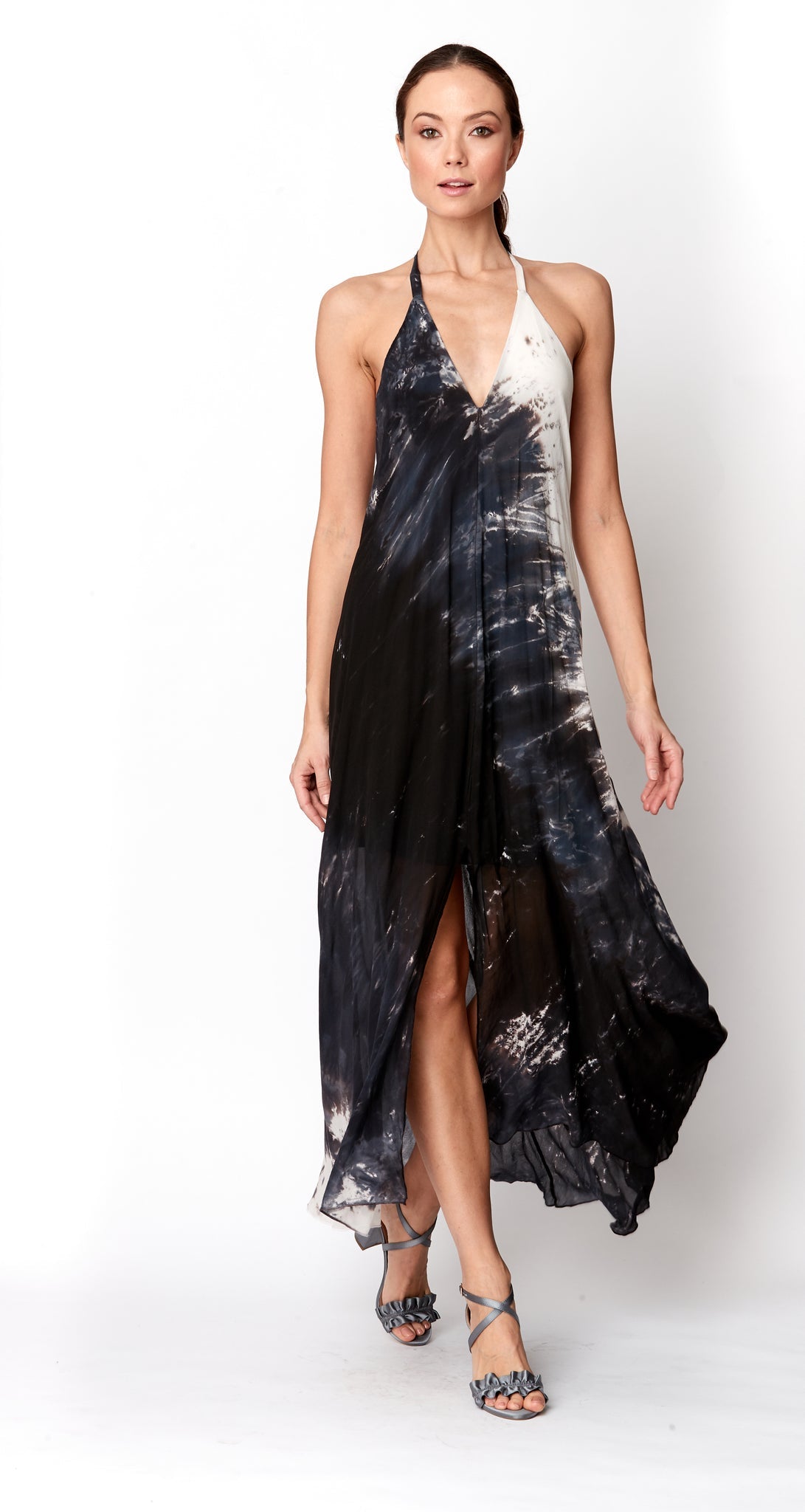 Michelle Jonas Venus Silk Maxi Dress | Handprinted 100% Silk - PapillonStyles Michelle Jonas Venus Silk Maxi Dress | Handprinted 100% Silk - PapillonStyles
