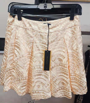 Milla Greek Archaic Shorts New Triangle Pleates