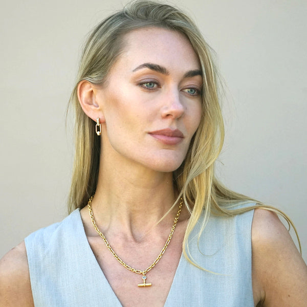 Tat2 Design Mini Vintage Arc Byron Toggle Necklace