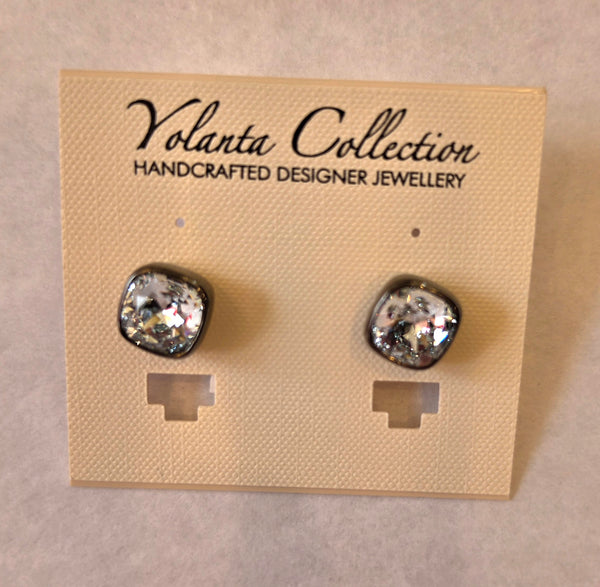 Yolanta Collection Light Color With Combination Contrast Earings